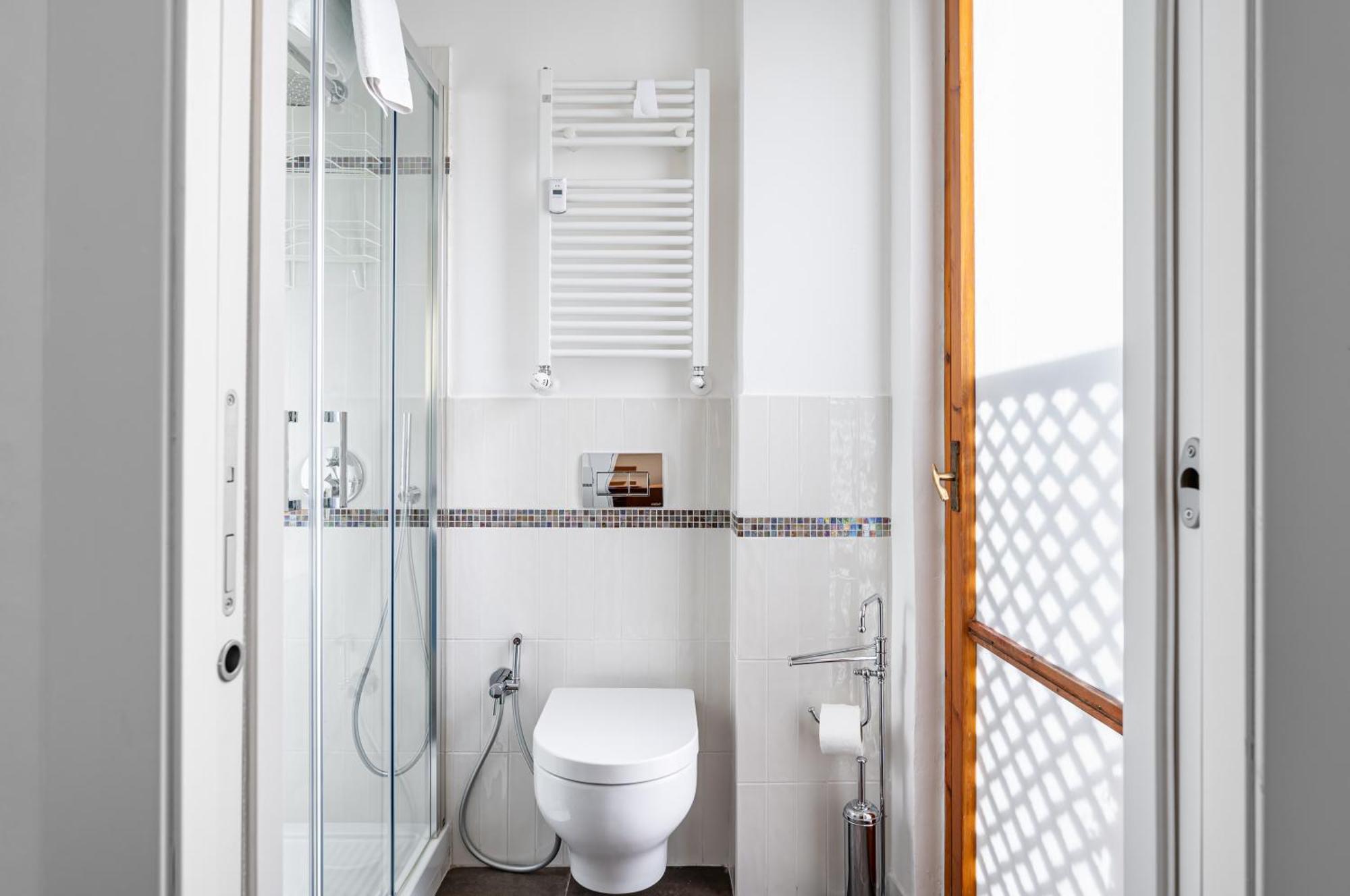 Visarno & University Roomy Flat X6 With Parking Florence Buitenkant foto